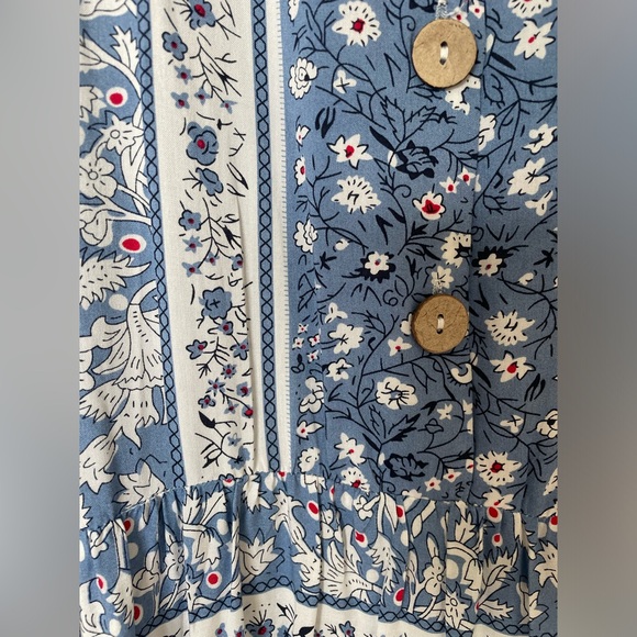 GiGiO Boho Sleeveless V Neck Button Down Long Blue Dress Ruffled Hem Size Medium - Picture 13 of 16